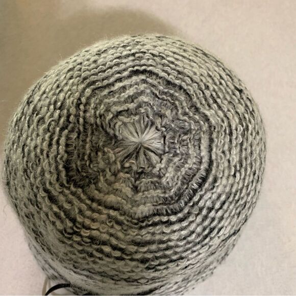 SCALA Clouche Bucket Hat Women’s OS Gray White Hand Made. - Picture 3 of 5